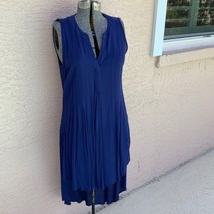 Cupid slip on Navy Blue Leigh’s weight sleeveless tunic, high low hem - NEW